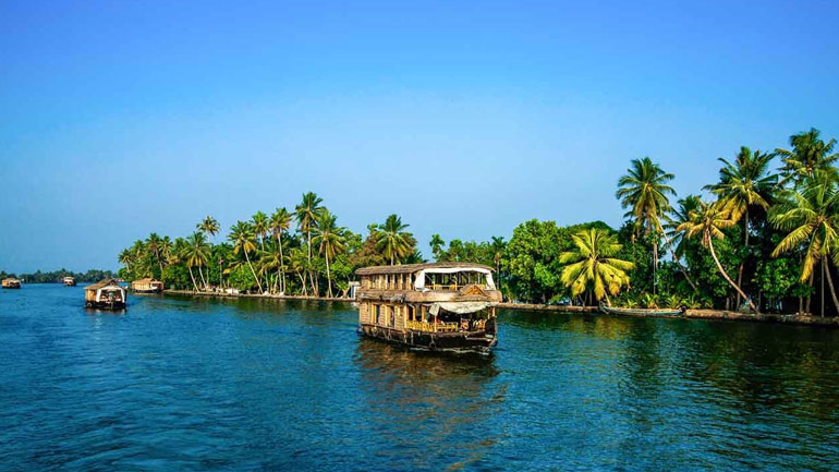alleppey near tourist places